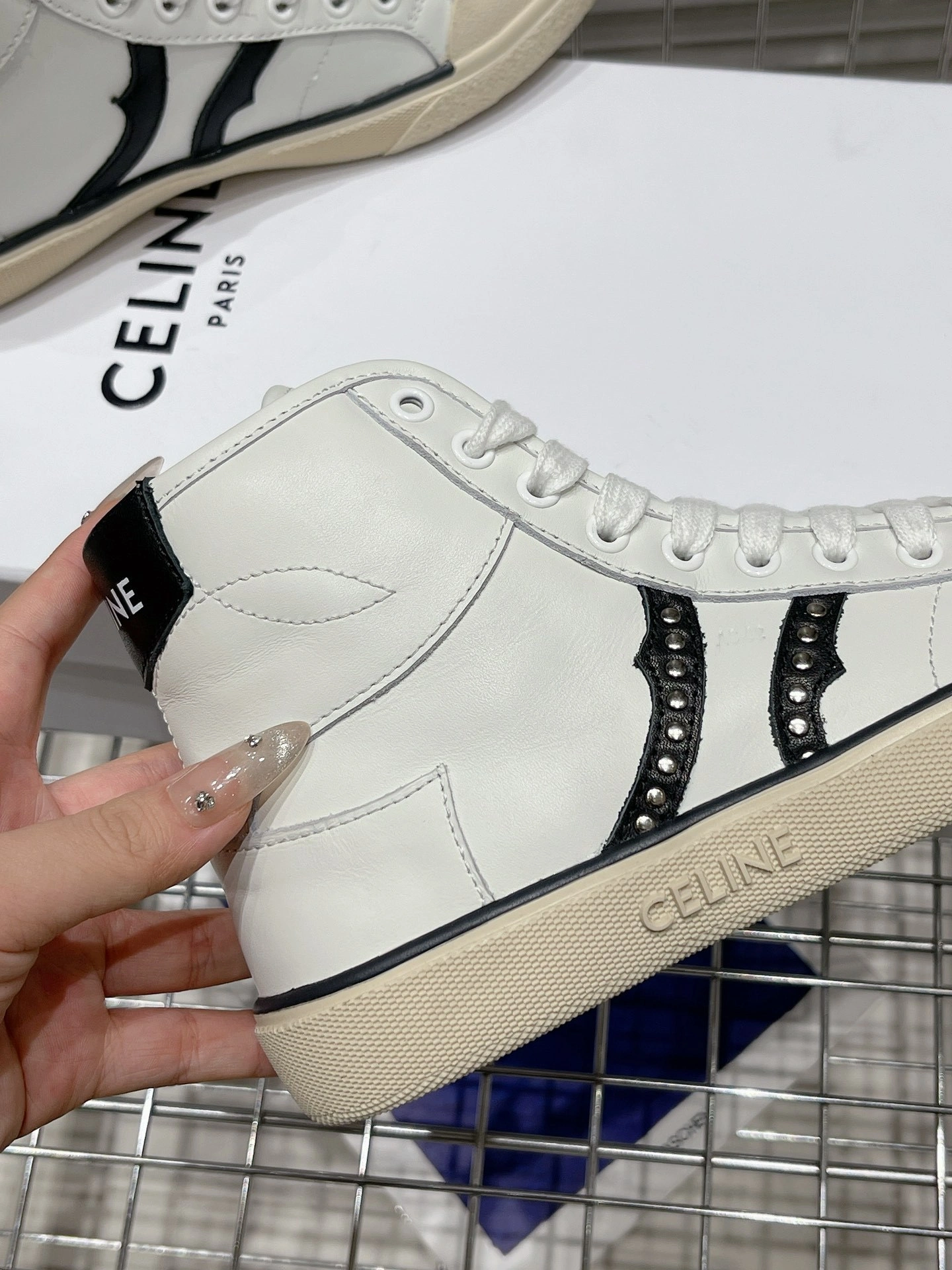 OOBB-- 358i95 356273994C.01OK cowhide item:D-X000F0731